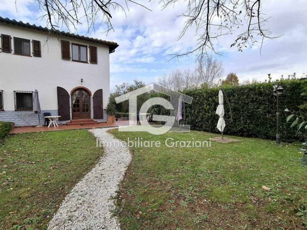 casa indipendente in vendita a Fauglia in zona Valtriano