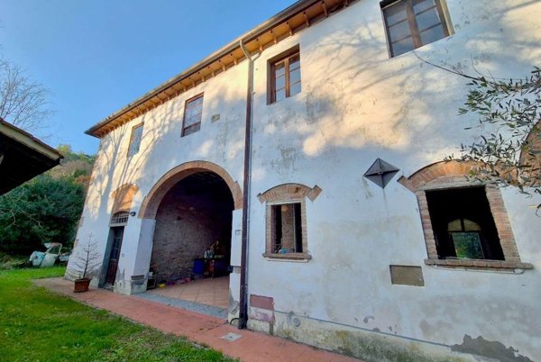 casa indipendente in vendita a Fauglia