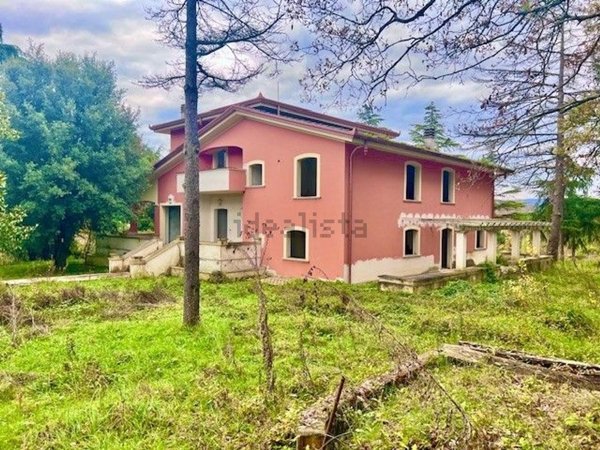 casa indipendente in vendita a Fauglia