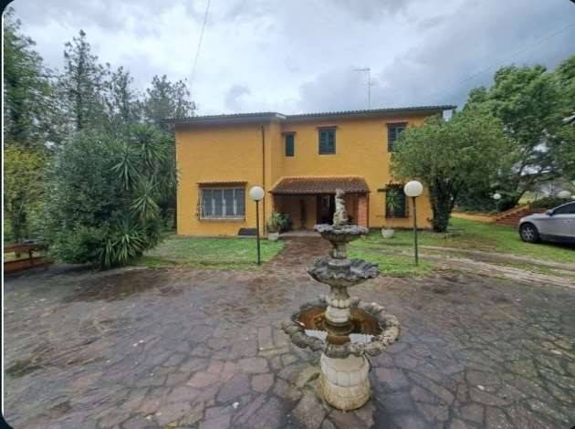 casa indipendente in vendita a Fauglia