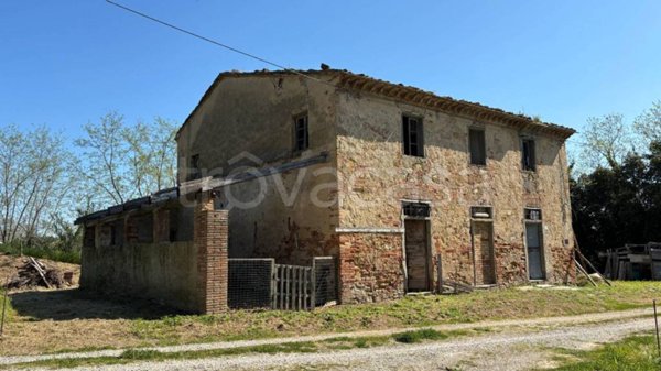 casa indipendente in vendita a Fauglia