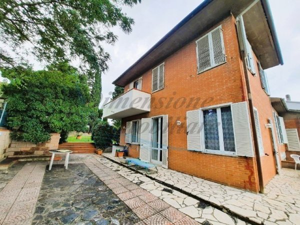casa indipendente in vendita a Fauglia