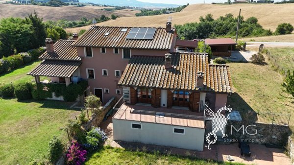 casa indipendente in vendita a Fauglia