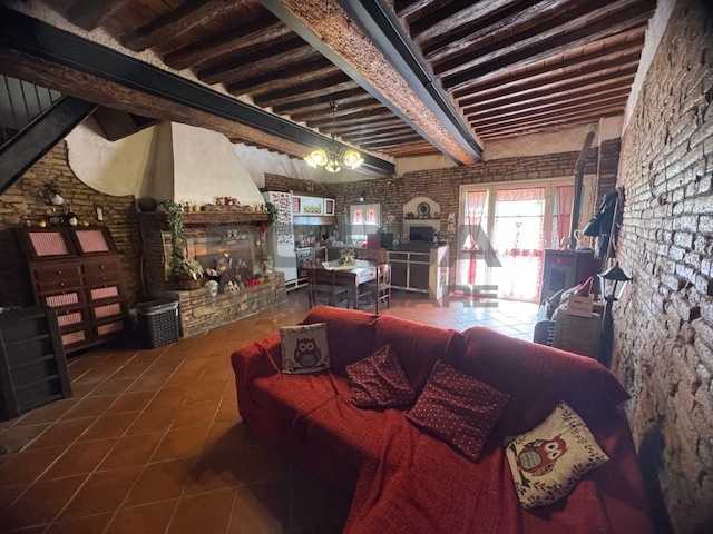 appartamento in vendita a Fauglia in zona Luciana