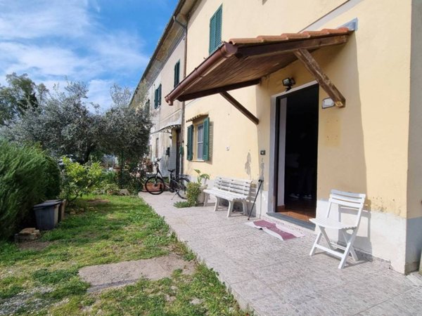 casa indipendente in vendita a Fauglia in zona Luciana