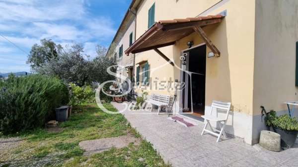 casa indipendente in vendita a Fauglia in zona Luciana