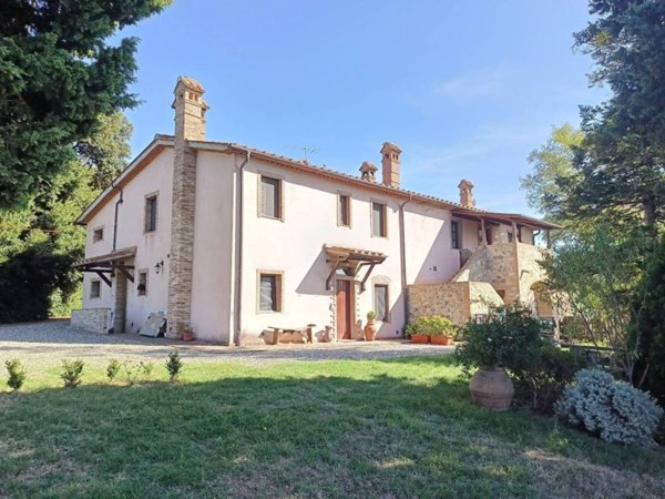 casa indipendente in vendita a Fauglia