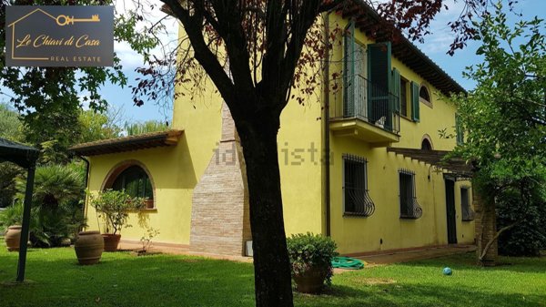 casale in vendita a Fauglia