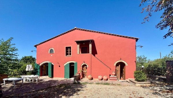 casale in vendita a Fauglia