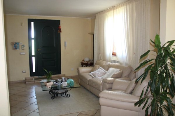 casa indipendente in vendita a Fauglia
