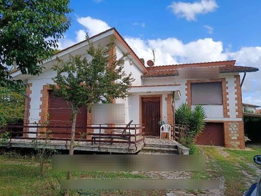 casa indipendente in vendita a Fauglia in zona Valtriano