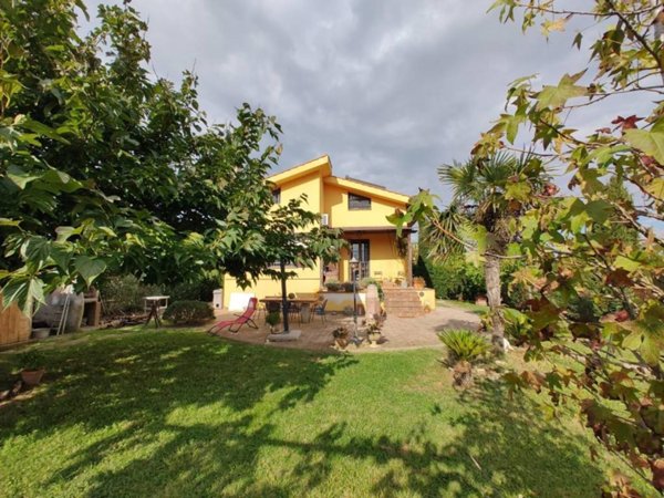 casa indipendente in vendita a Fauglia in zona Valtriano