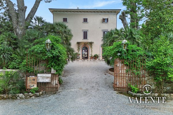 negozio in vendita a Fauglia in zona Acciaiolo