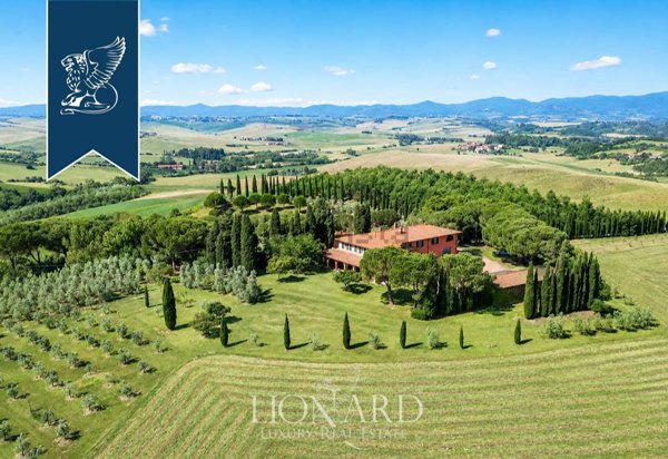 villa in vendita a Fauglia