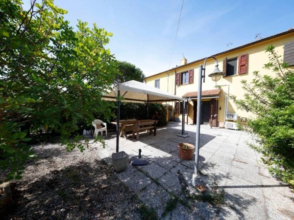 casa indipendente in vendita a Fauglia