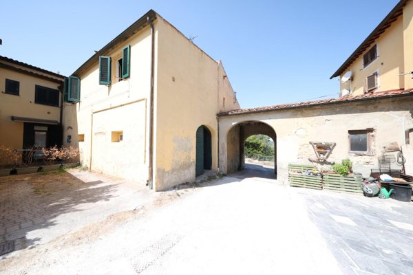 casa indipendente in vendita a Fauglia in zona Luciana