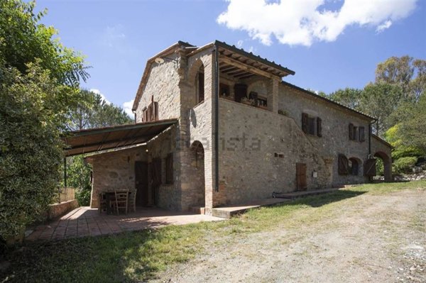 azienda agricola in vendita a Guardistallo