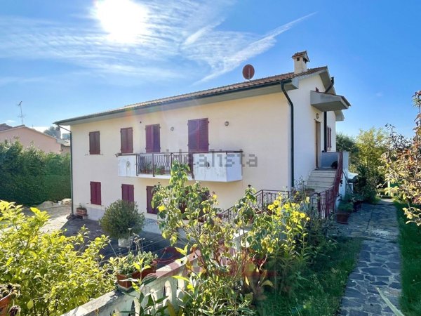 casa indipendente in vendita a Guardistallo