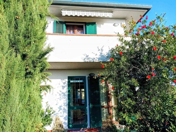 casa indipendente in vendita a Guardistallo
