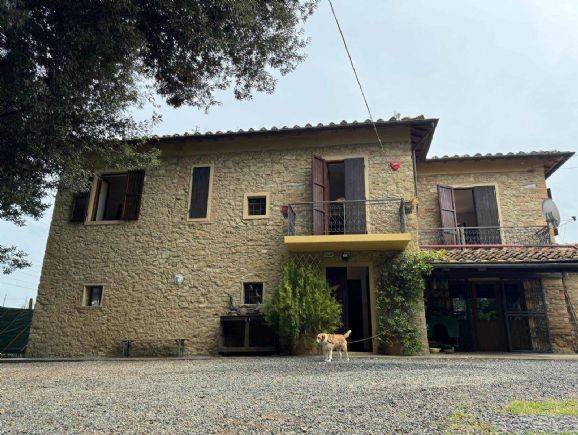 casa indipendente in vendita a Guardistallo