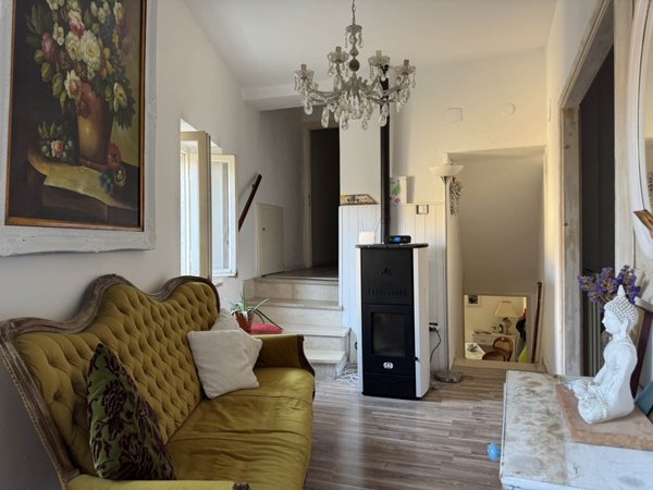 appartamento in vendita a Guardistallo