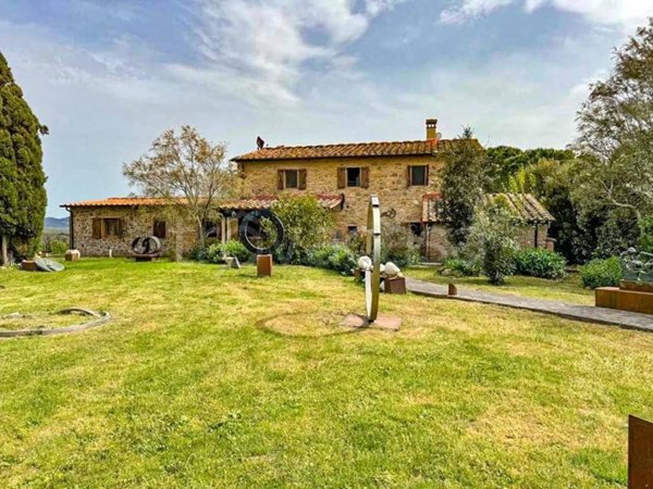 casa indipendente in vendita a Guardistallo