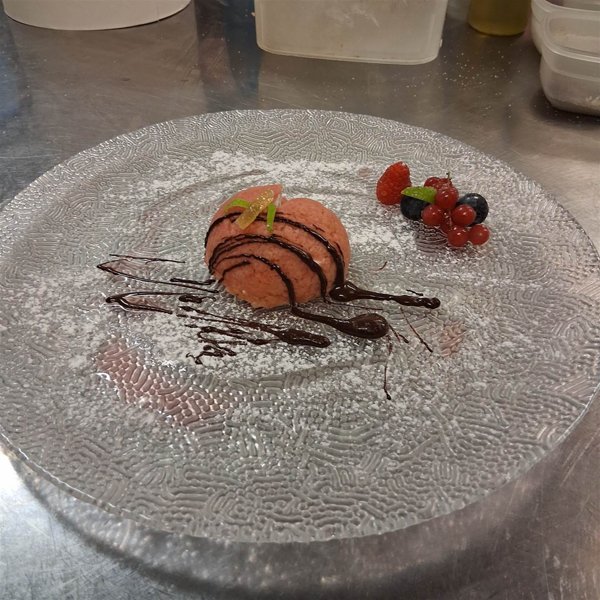 negozio in vendita a Guardistallo in zona Casino di Terra