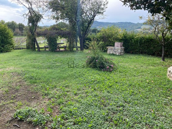 casale in vendita a Guardistallo