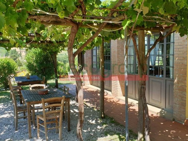 casa indipendente in vendita a Guardistallo