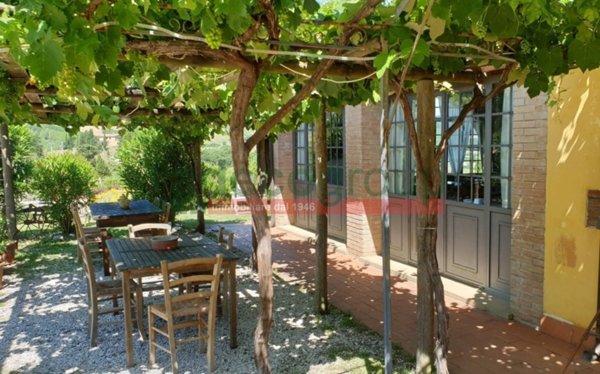 casa indipendente in vendita a Guardistallo