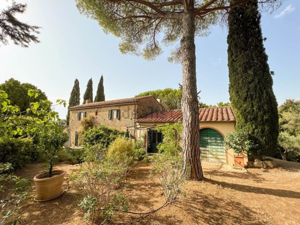 casa indipendente in vendita a Guardistallo