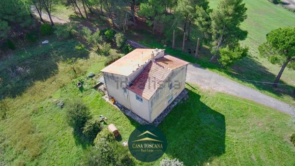 casa indipendente in vendita a Guardistallo