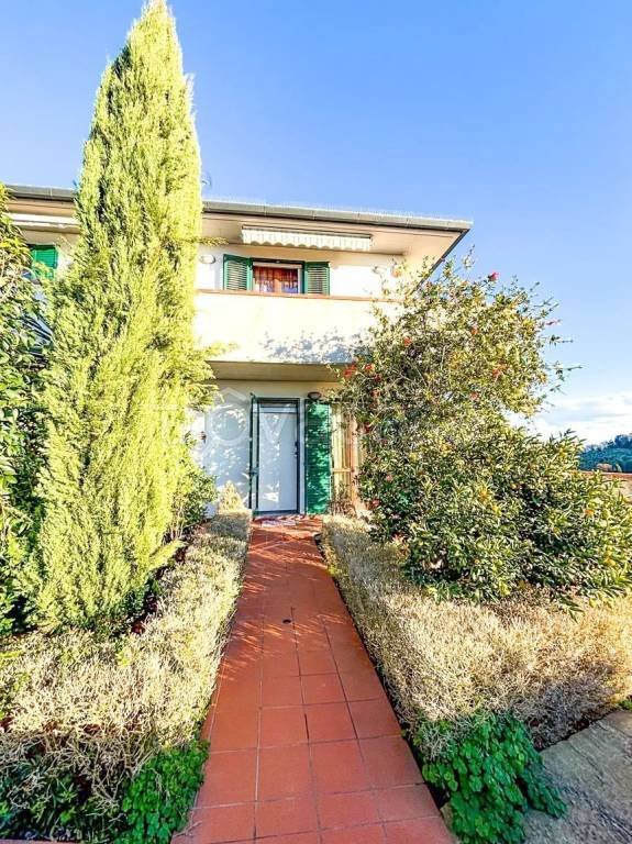 casa indipendente in vendita a Guardistallo