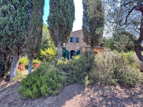 casale in vendita a Guardistallo