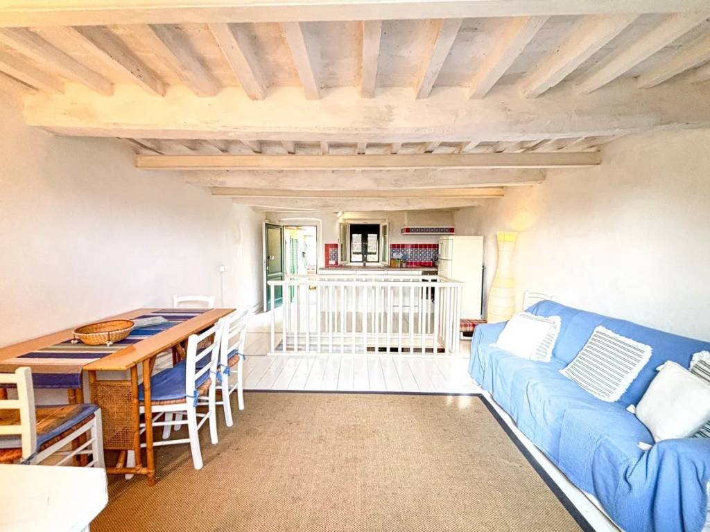 appartamento in vendita a Guardistallo