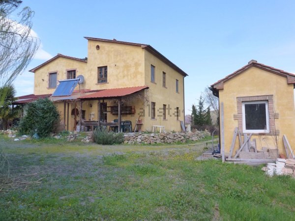 casale in vendita a Guardistallo