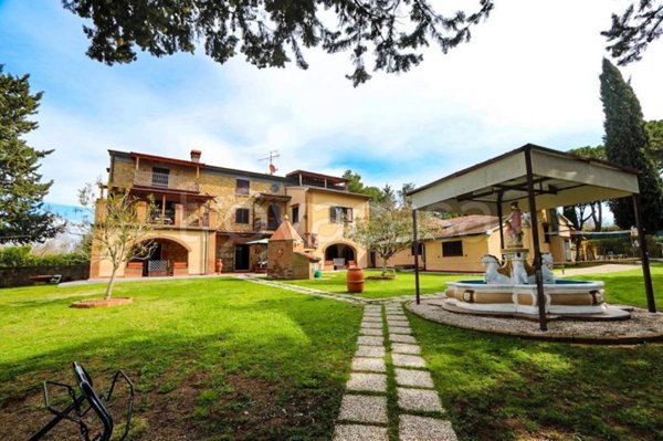 casa indipendente in vendita a Guardistallo