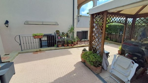 casa indipendente in vendita a Guardistallo