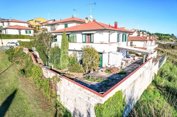 casa indipendente in vendita a Guardistallo