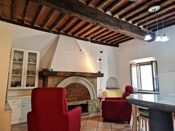 appartamento in vendita a Guardistallo