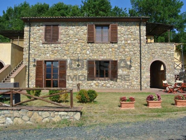 casa indipendente in vendita a Guardistallo