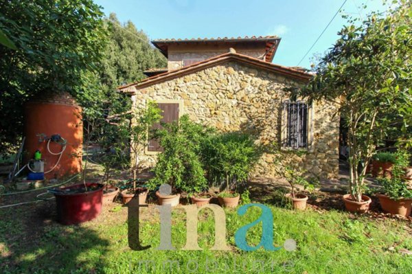 casa indipendente in vendita a Guardistallo in zona Casino di Terra
