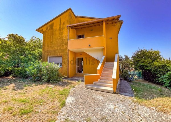 casa indipendente in vendita a Guardistallo