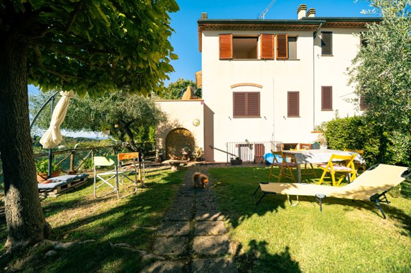 appartamento in vendita a Guardistallo