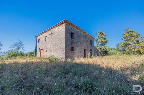 casa indipendente in vendita a Lajatico in zona Orciatico