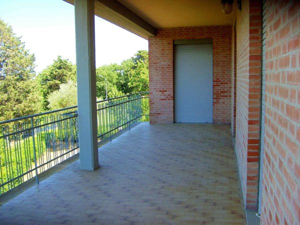 casa indipendente in vendita a Lajatico in zona Orciatico
