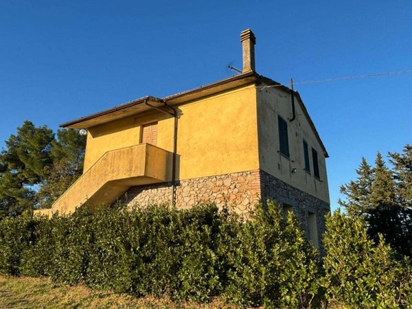 appartamento in vendita a Lajatico
