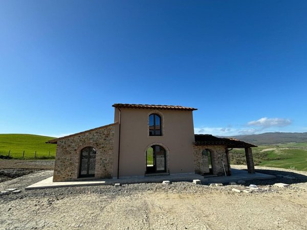 casa indipendente in vendita a Lajatico