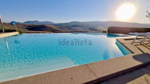 casa indipendente in vendita a Lajatico