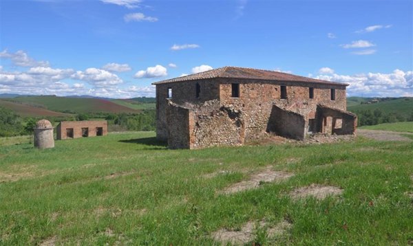 casa indipendente in vendita a Lajatico